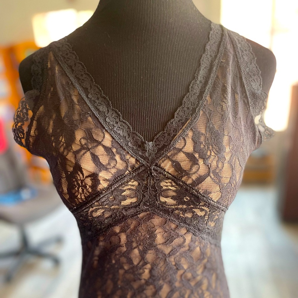 Black and nude lined camisole top